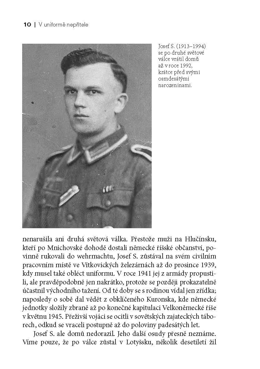 V uniformě nepřítele ukázka-12