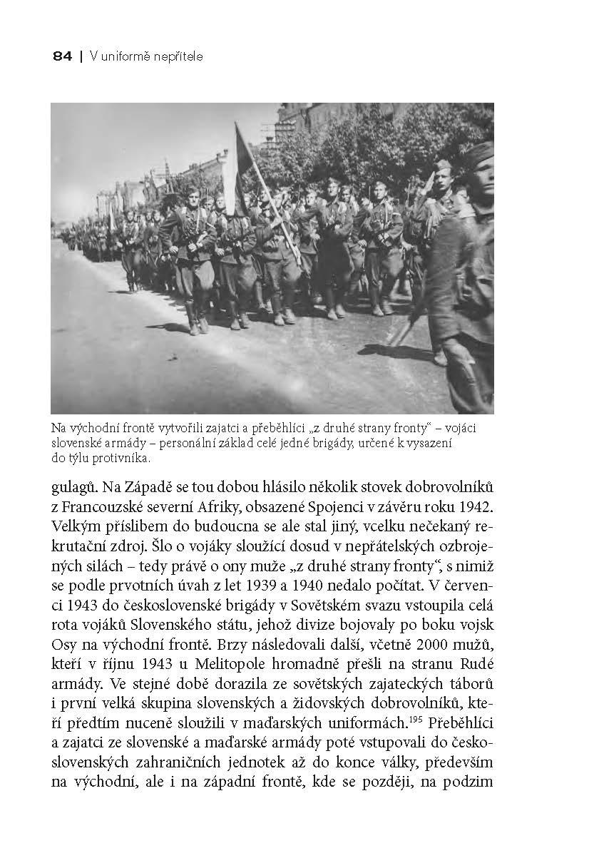 V uniformě nepřítele ukázka-15